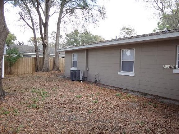 4th image of 1503 N Bracewell Dr
