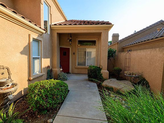 3rd image of 445 Terrasol Ln