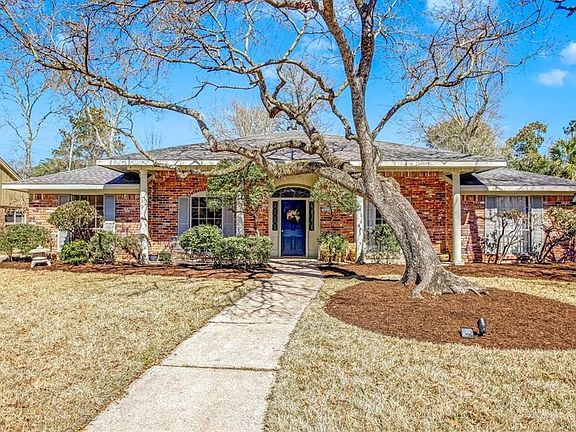 3rd image of 4019 Elderwood Dr