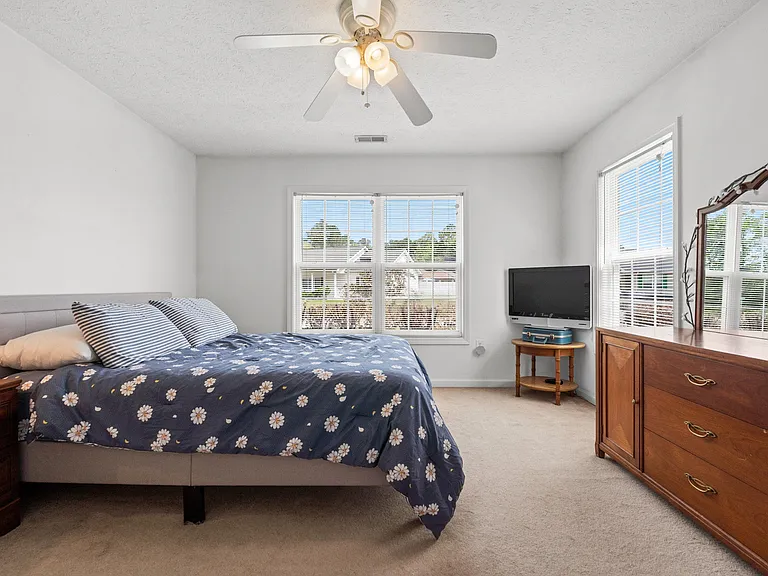 4697 Cockatoo Dr — Photo 23