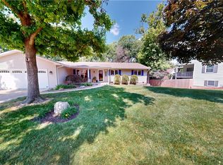 821 S Cedar Hill Dr, Decatur, IL 62521