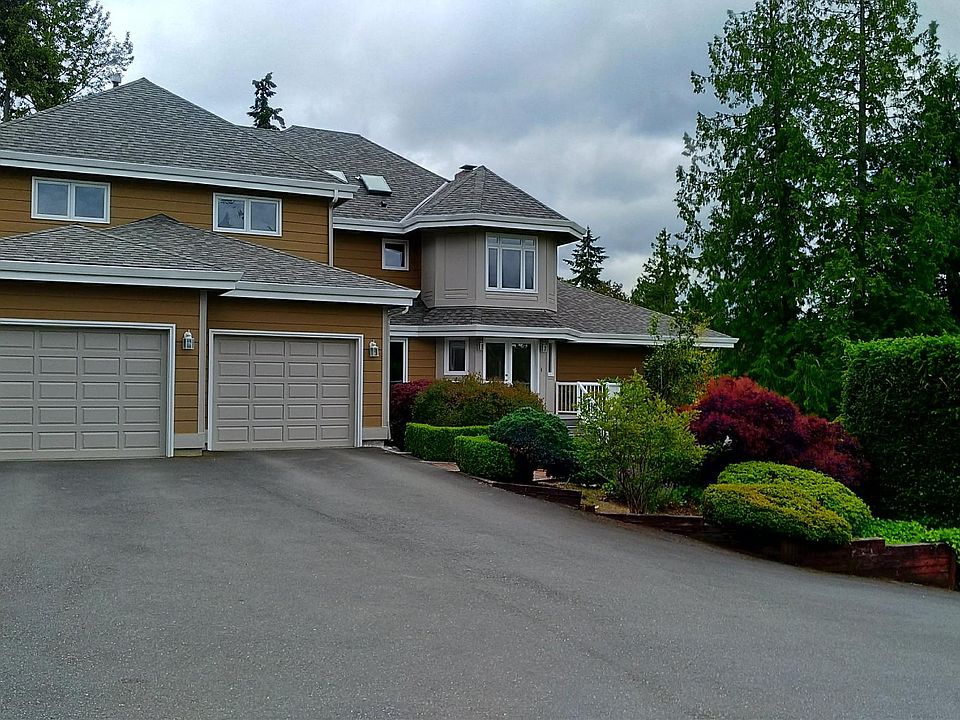1st image of 1234 Lancaster Way SE
