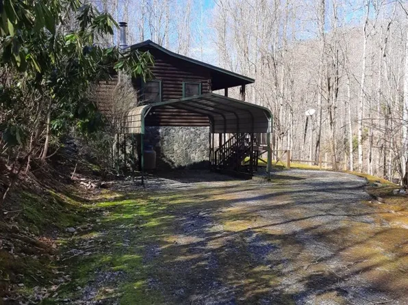 4680 Conleys Creek Rd, Bryson City, NC 28789