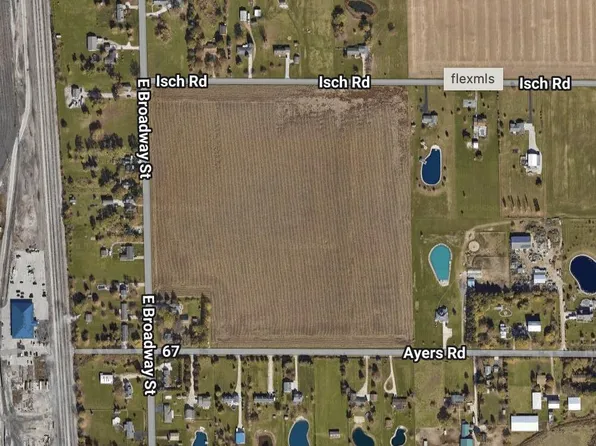 E Broadway St, Walbridge, OH 43465