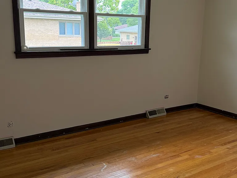 1631 Arbor Ct — Photo 8