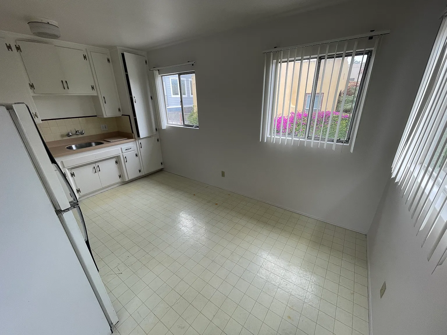2 bed, 768 sqft, $2,095 — Photo 4