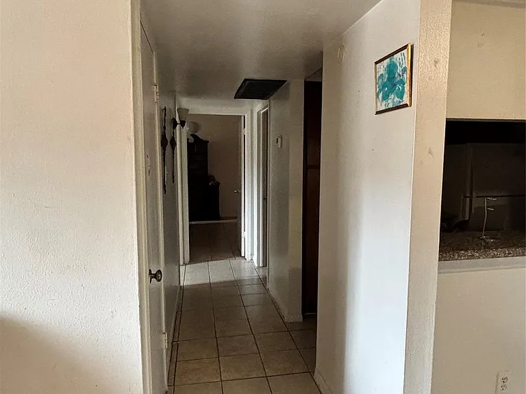 8417 Hearth Dr #7 — Photo 4