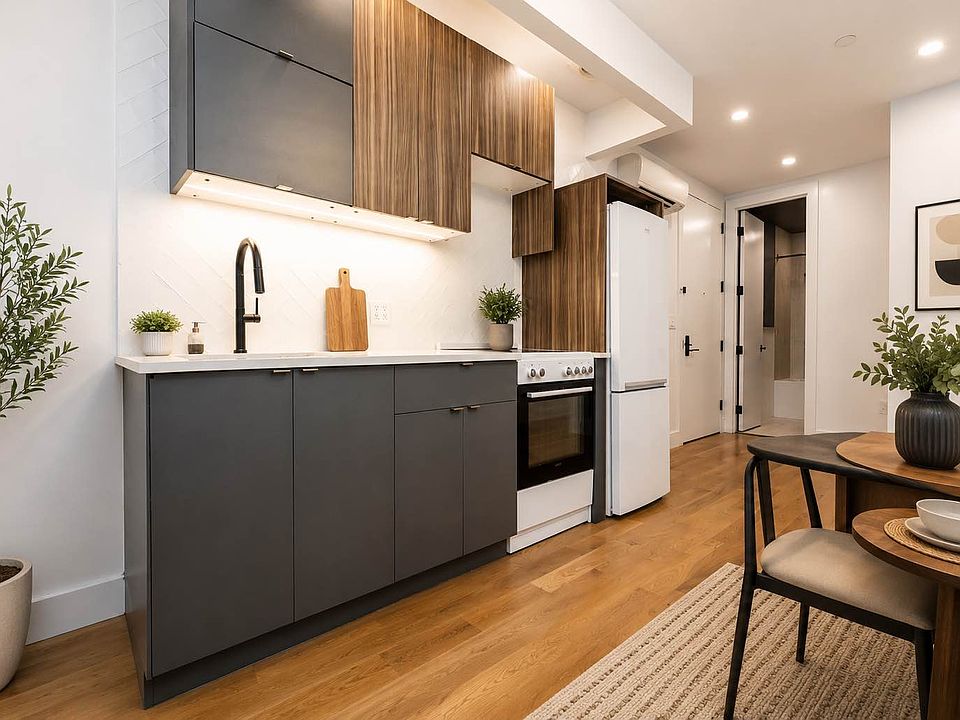 1st image of 158 Martense St APT 1F
