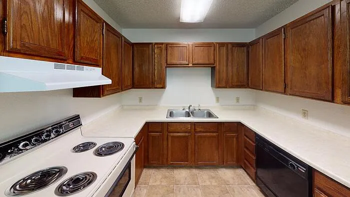 1706 E Main St #B8 — Photo 16