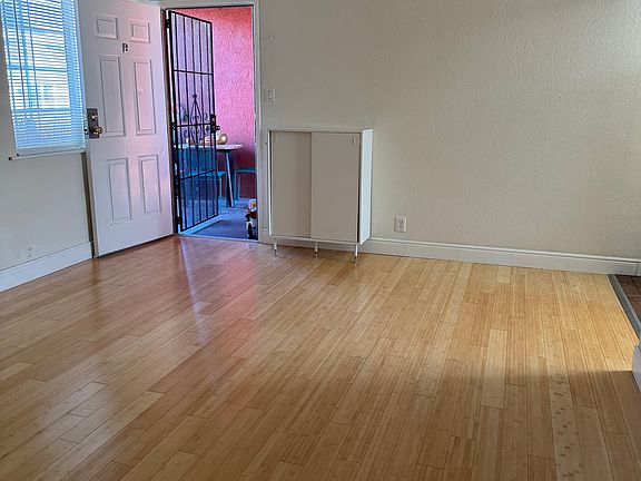 3rd image of 1518 Harmon St #B