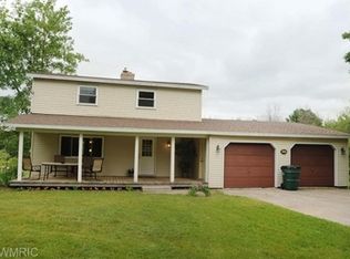 10165 Edgerton Ave NE, Rockford, MI 49341