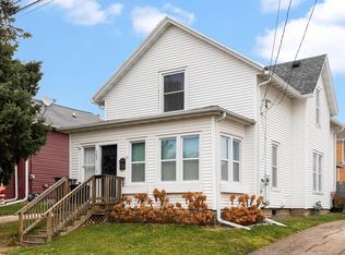 143 Columbus St, Sun Prairie, WI 53590