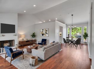 2829 Timmons Ln APT 204, Houston, TX 77027