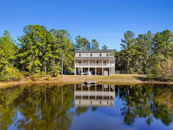 821 Rowe Pond Rd., Conway, SC 29526