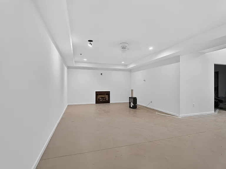 4811 Old Course Dr — Photo 8