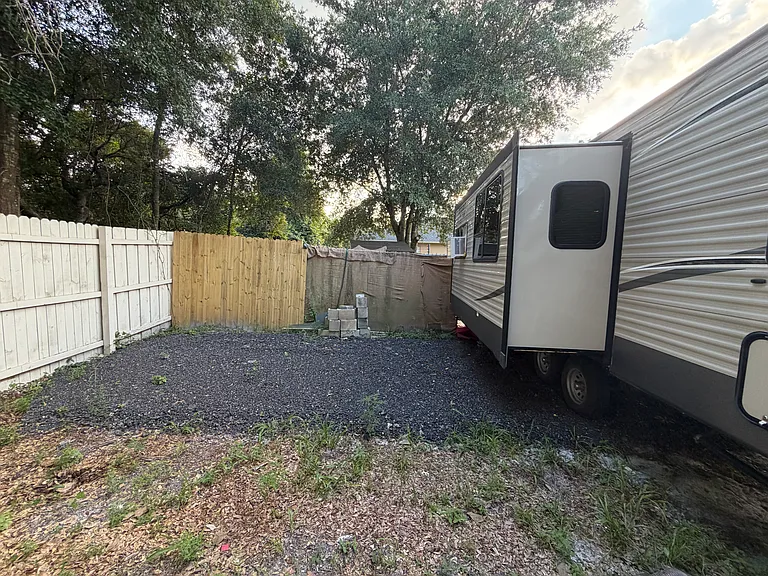 835 Lancaster Ave #A — Photo 4