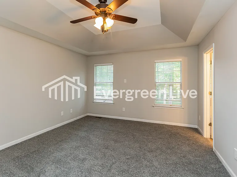 104 Battle Gate Ln — Photo 3