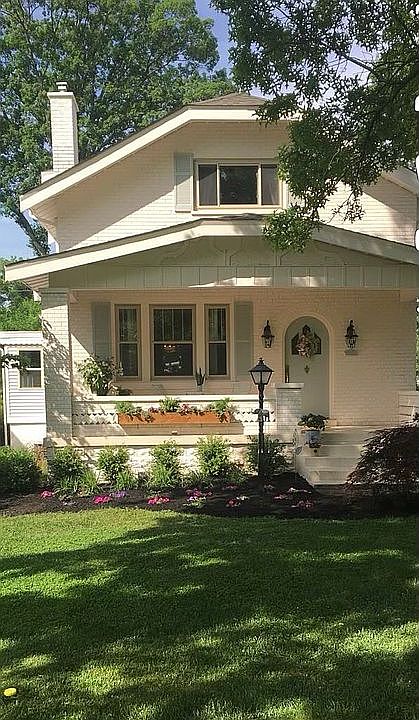 1st image of 71 Arcadia Ave