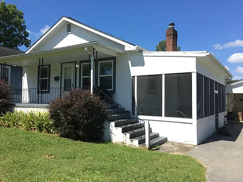 1315 E 8th Ave Photo 1
