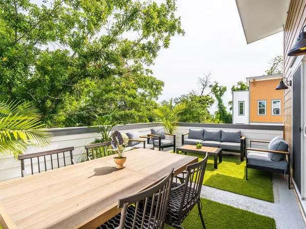 1150 Valdosta St Unit 502, North Charleston, SC 29405
