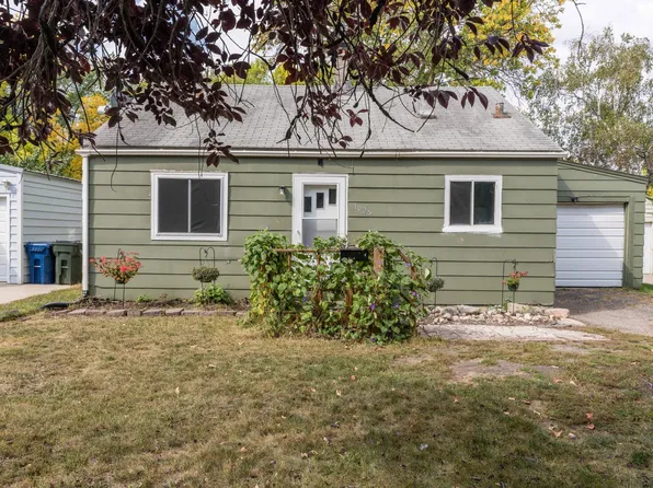 1025 N Broadway, Fergus Falls, MN 56537