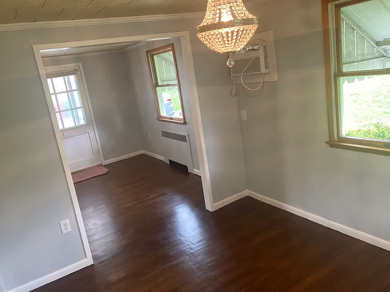 609 Independence Dr — Photo 4