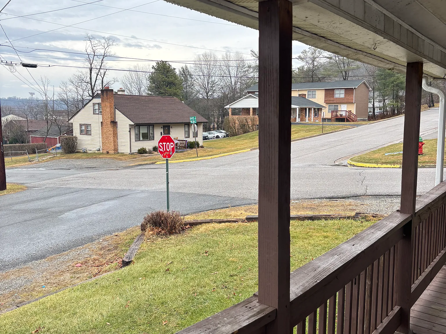 4 bed, 1.5 bath, $1,400 — Photo 3