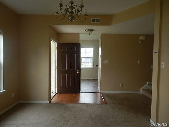 4th image of 3947 Eagle Dr