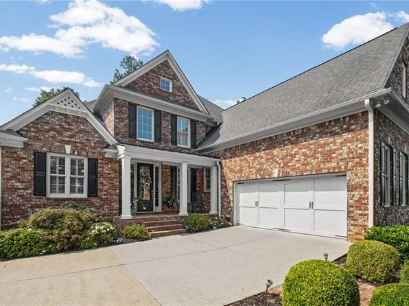 200 Wexford Ct, Canton, GA 30115