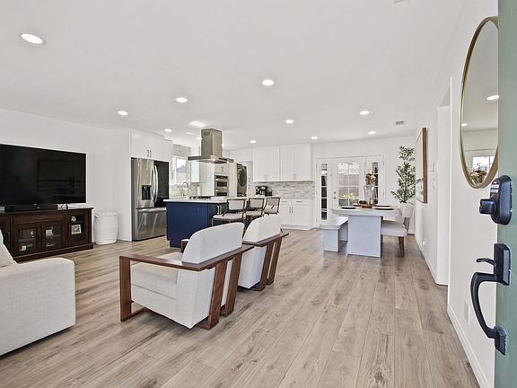 4th image of 6002 Hardwick Cir
