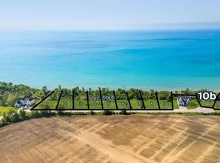 7089 Blue Coast Hts, Plympton Wyoming, ON N0N1E0