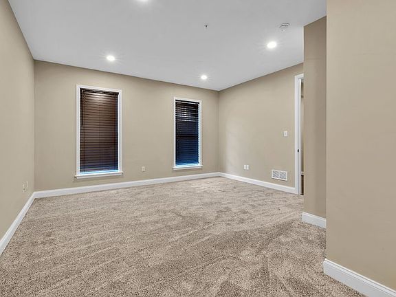 5th image of 1632 Hastings Park Dr