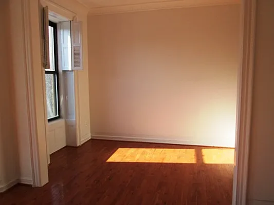 Rented by Brenton Realty | media 40