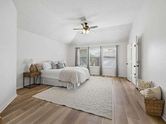 4th image of 13718 Kellerton Ln