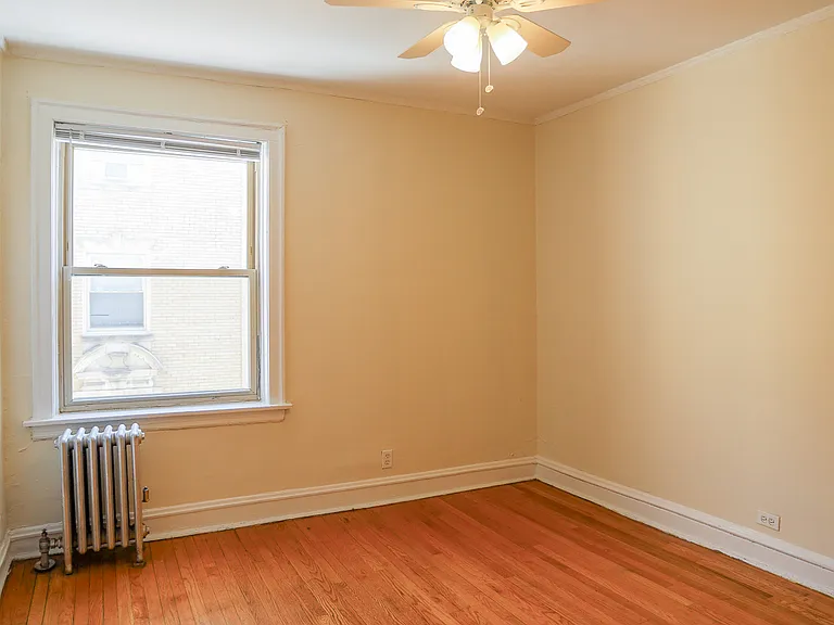 2234 W Farwell Ave #1 — Photo 6