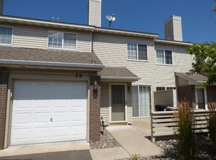 13194 Meadowood Curv NW APT 39, Coon Rapids, MN 55448