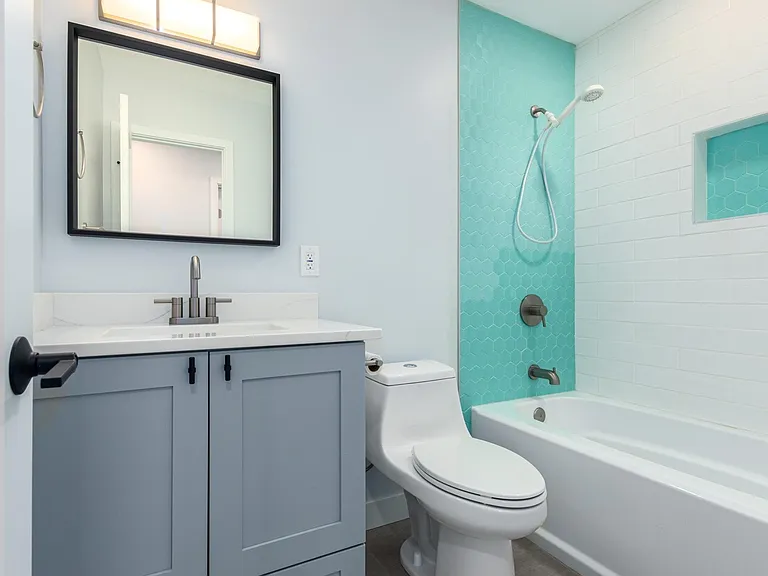 7431 E Coronado Rd — Photo 10