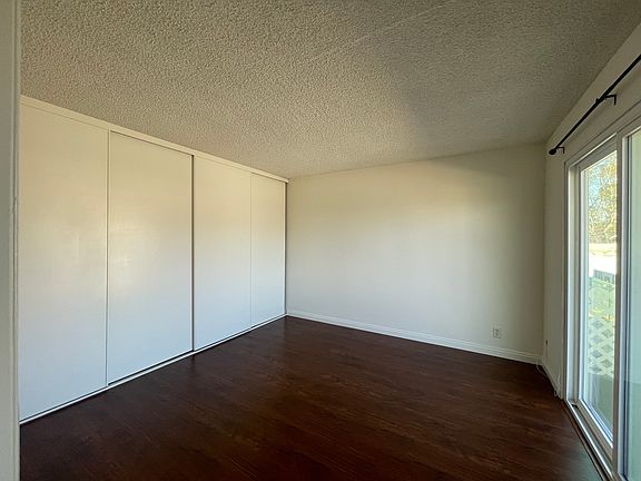 4th image of 3734 S Canfield Ave APT 221