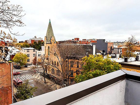 5th image of 114 Woodbine St #4-A