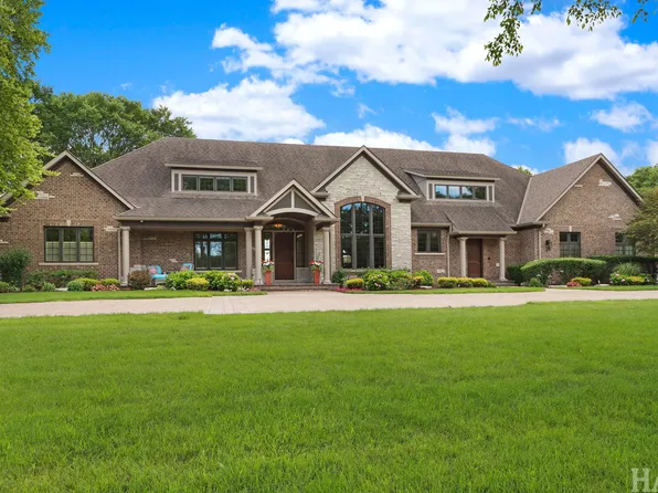 55 Otis Rd, Barrington Hills, IL 60010