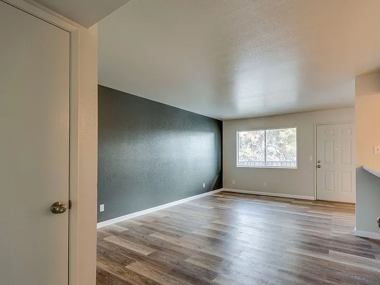 101 Arletta Street — Photo 7