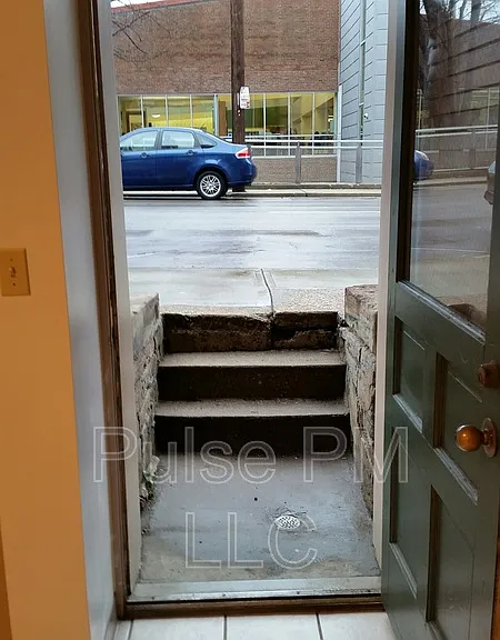 112 E 5th St #LOWER LEVEL — Photo 6