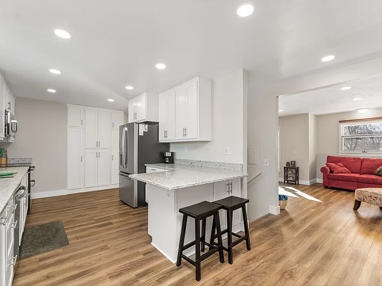 1471 Country Home Ln — Photo 6
