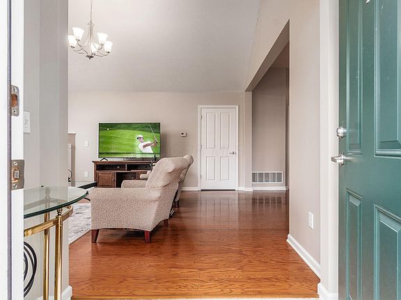 3rd image of 6231 Donegan Way #11