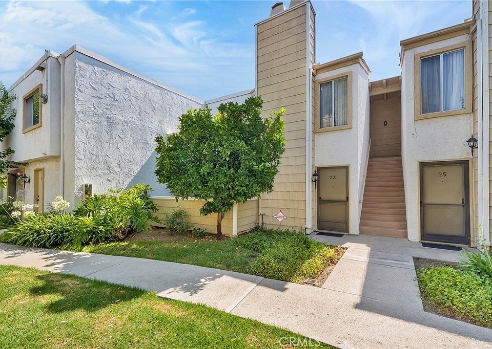 1st image of 18408 Hatteras St Unit 23