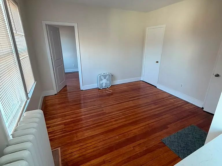 1077 Main St #1-9 — Photo 2