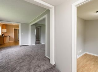 3422 F Ave NE, Cedar Rapids, IA 52402