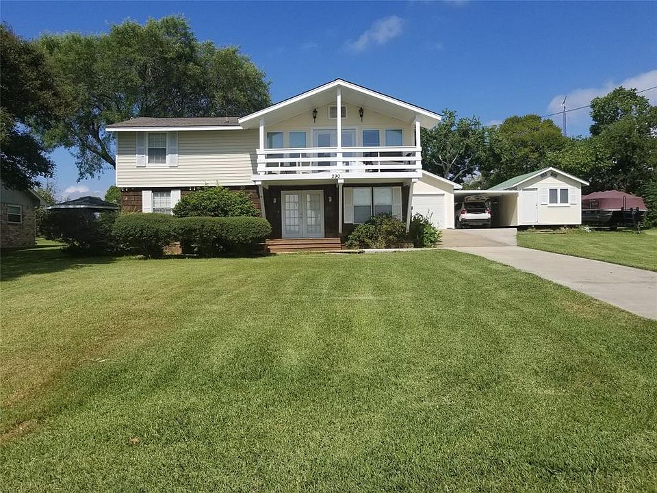 1st image of 290 Fishermans Bend Dr