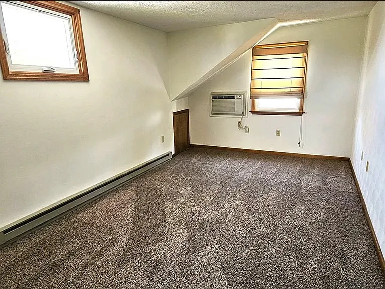307 Nees Ave #2 — Photo 8