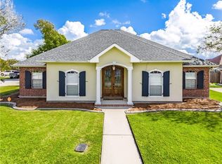 141 Oak Moss Dr, La Place, LA 70068